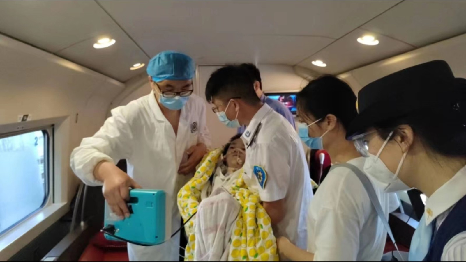 泸定县专业高铁转运