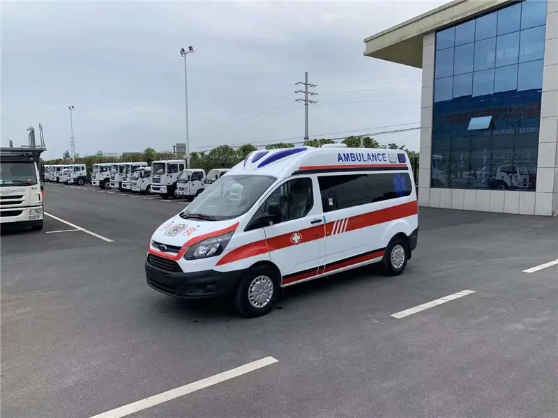 泸定县救护车出租